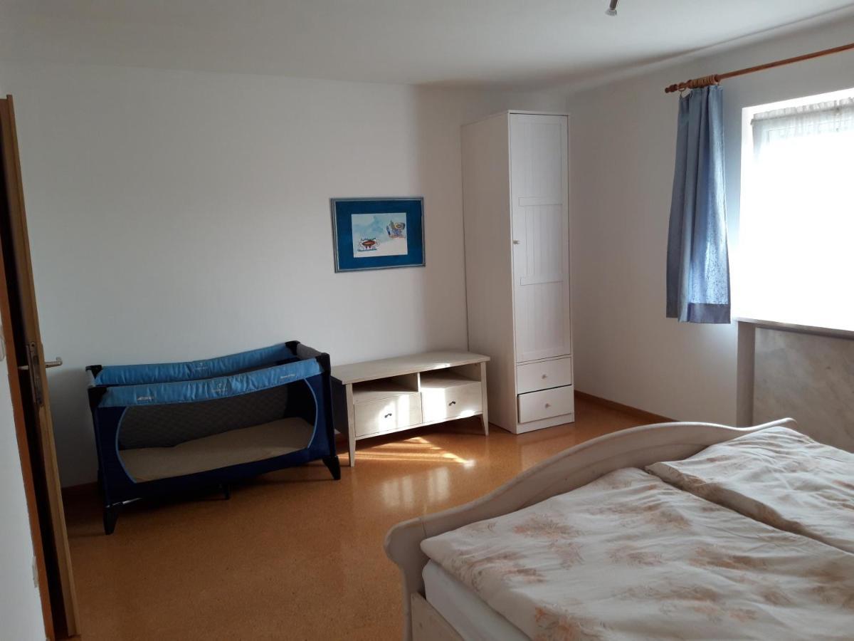 Ferienwohnung Im Seidlerhof Mit Balkon Und Garten Röhrnbach Exteriör bild